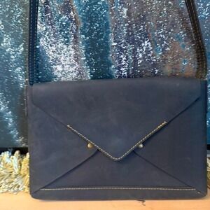Le Papillon Envelope Convertible